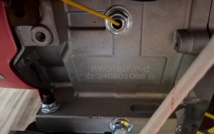 موتور برق ادون مدل RWD13000A ظرفیت ۱۰ کیلووات تک فاز